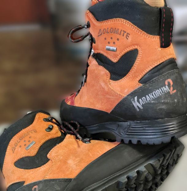 scarpone trekking